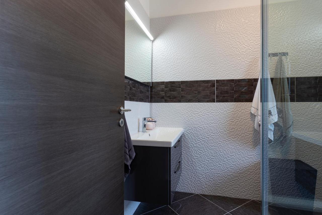 Apartmani Karoca 3 Пула Екстер'єр фото